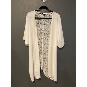 Massimo White Lace kimono top with Black Accent